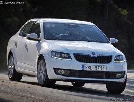 SKODAOCTAVIA是什么车(skoda是什么车多少钱)