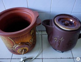 慢炖锅炖了4小时水还是温的